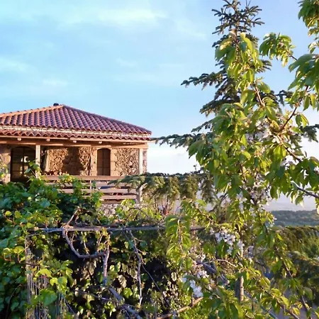 The Artist's House בקתה *