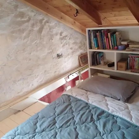 The Artist's House Chalet