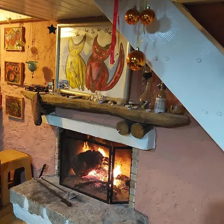 The Artist's House * Psárion