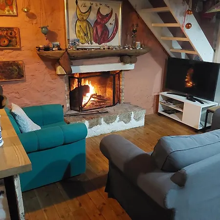 The Artist's House * Psárion