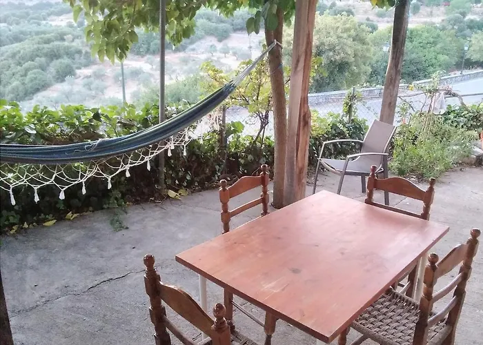 The Artist's House Psárion